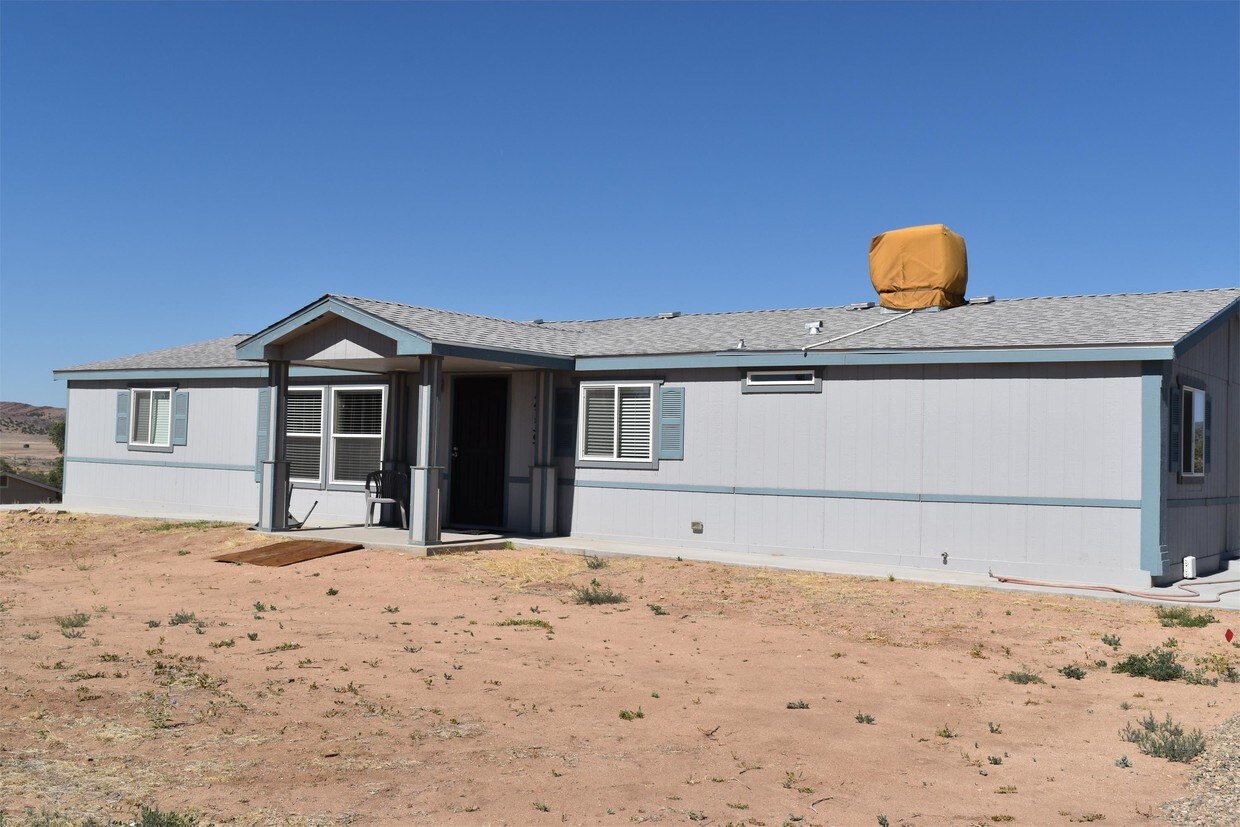 Primary Photo - 2139 N Kelsey Ln