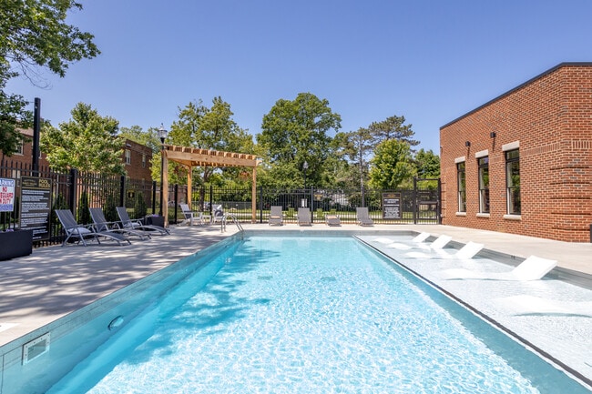 Building Photo - Historic Marcy Village