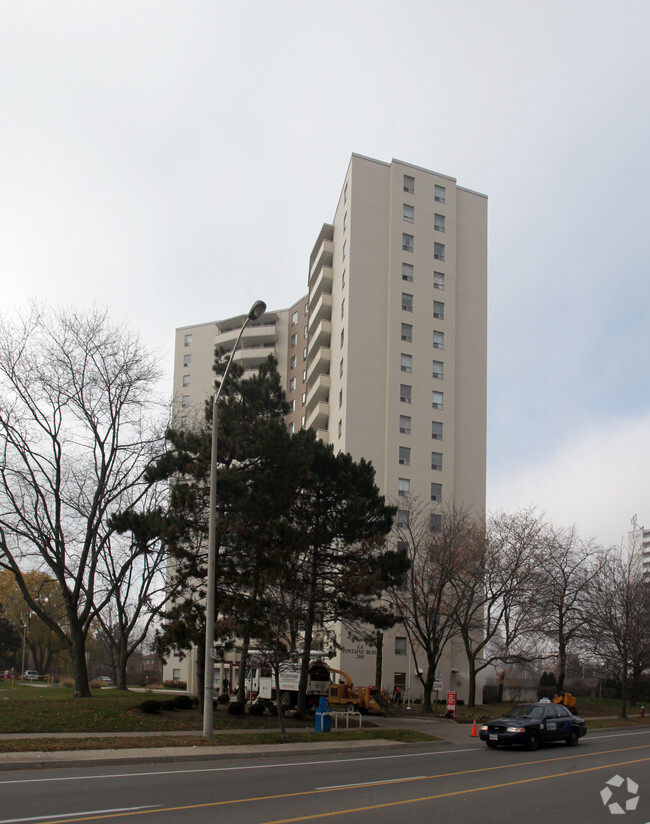 Building Photo - 2300 Confederation Parkway