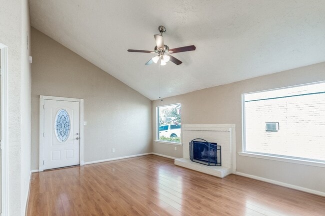 Building Photo - 7614 Lemma Dr