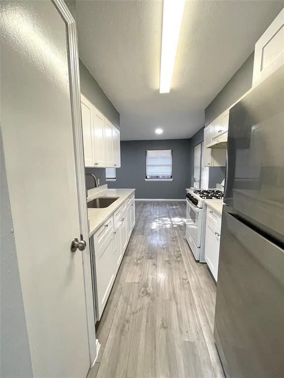 Building Photo - 5929 Alsace Trail