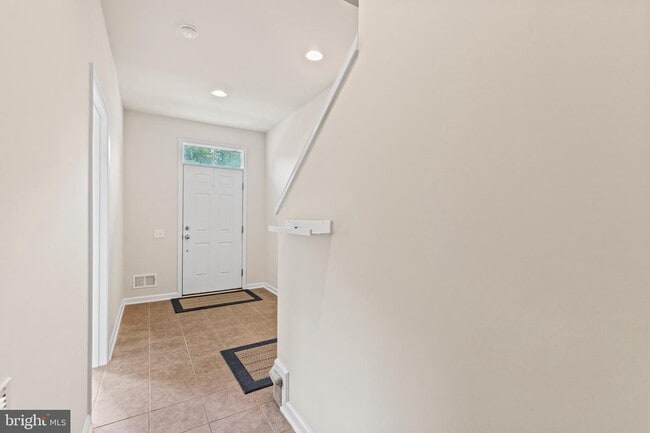 Building Photo - 9653 Pullman Pl