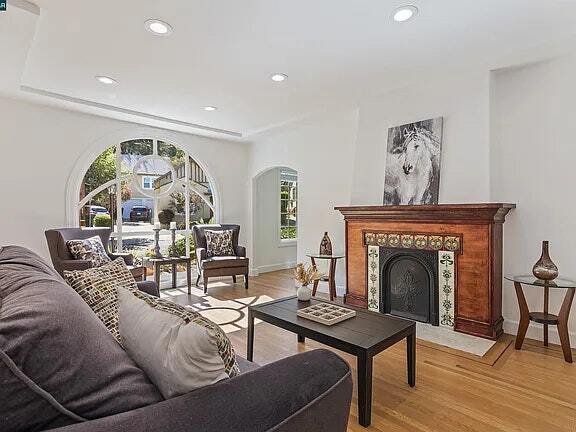 Foto del edificio - 942 Talbart St