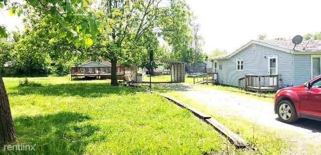 Building Photo - 2 br, 1 bath House - 305 Orange St