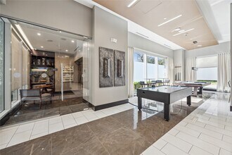 Building Photo - 9870 Gaylord Dr