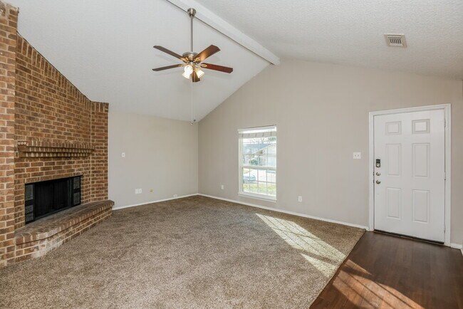 Foto del edificio - 10132 Buffalo Grove Rd