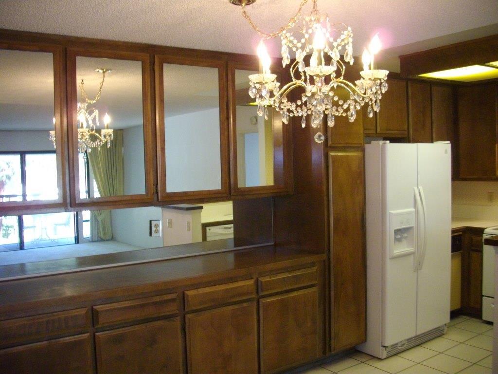 Primary Photo - 12555 Oaks North Dr