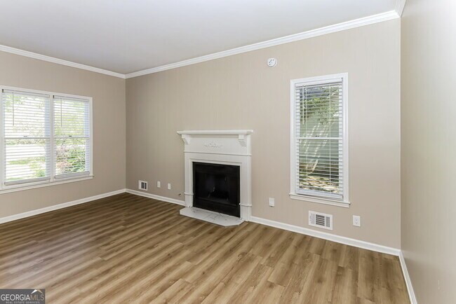 Building Photo - 1612 Carriage Hills Dr