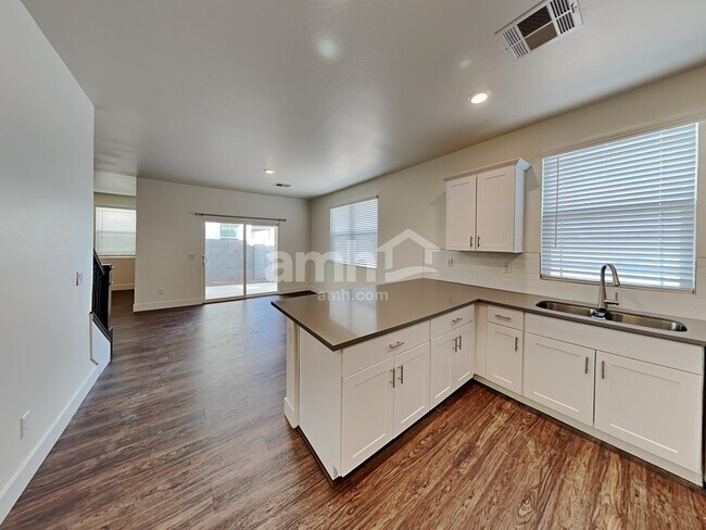 Building Photo - 21399 S 231st Way