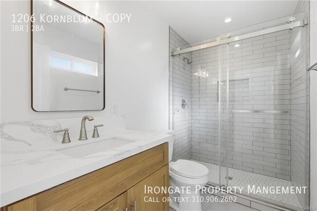 Building Photo - 1206 Kornblum- COPY