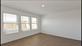 Foto del edificio - 24211 Becker Hollow Ln