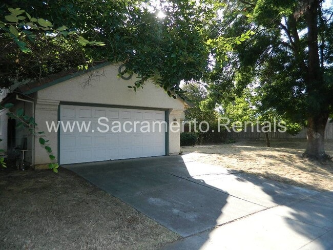 Building Photo - 4 br, 2.5 bath House - 7533 Ryland Court