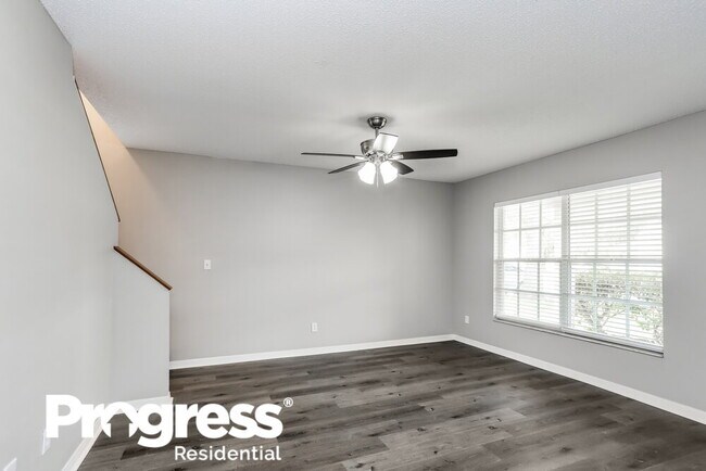 Building Photo - 1706 Tropicana Way