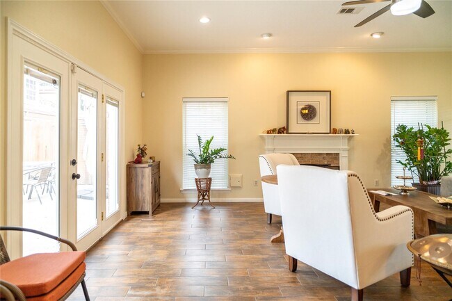Foto del edificio - 18310 Spellbrook Dr