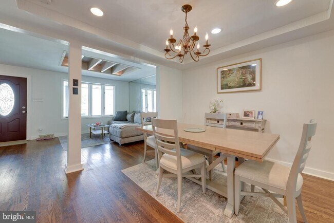 Foto del edificio - 289 Friendship Rd