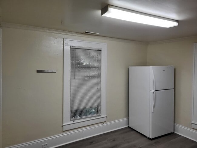 Building Photo - 1511 Hamorton Pl