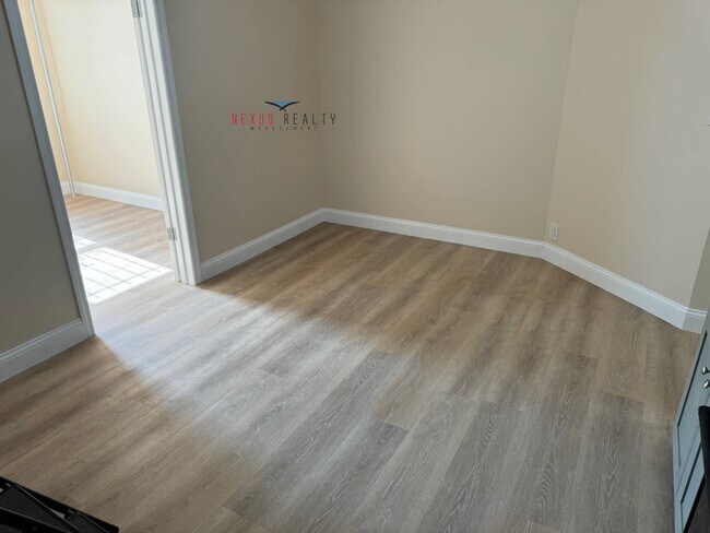 Foto del edificio - 43-22 58th St
