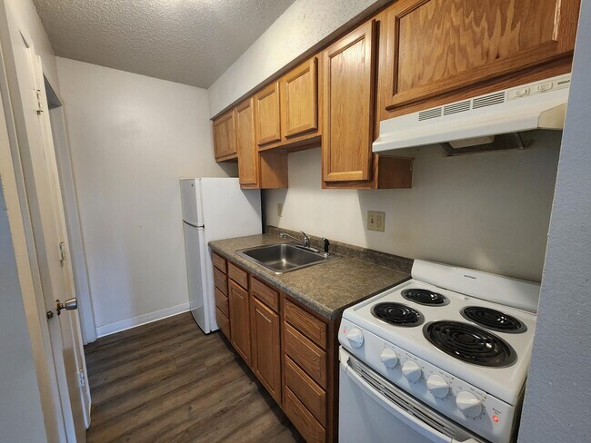 Foto del edificio - 740 Michael St