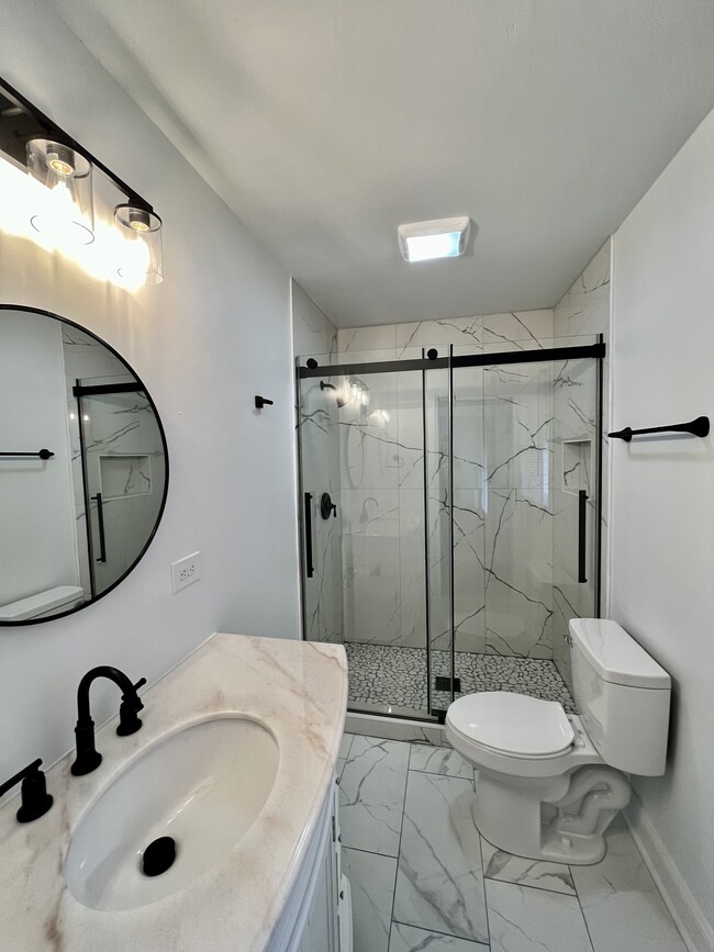 Photo - 2038 Tyvola Rd House