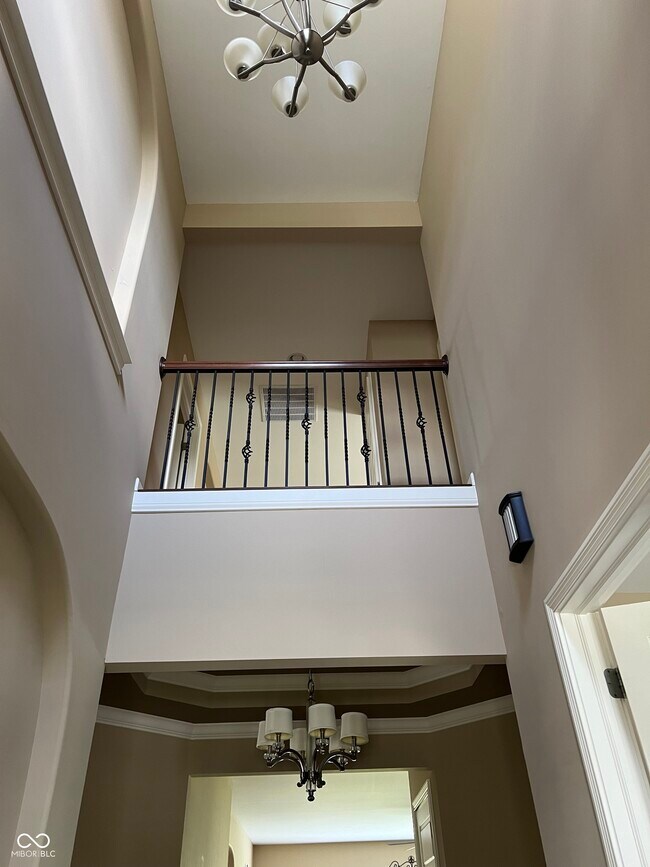 Foto del edificio - 2705 E High Grove Cir