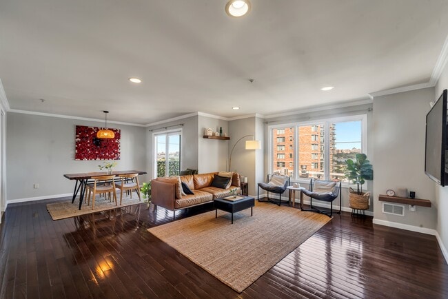 Foto del edificio - 15 Legend Hills Dr