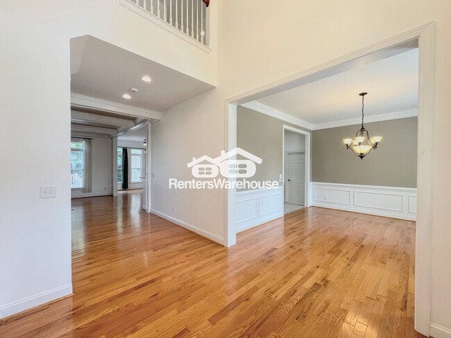 Building Photo - 816 Gilchrist Ct