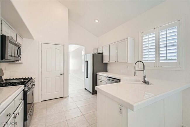 Building Photo - 3900 Triora St