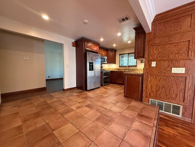 Foto del edificio - Cozy 3 Bedroom 2 Bath home located conveniently in San Jose