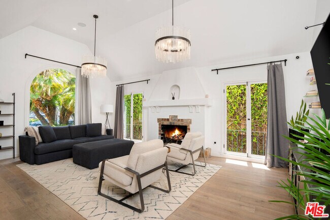 Foto del edificio - 321 Laurel Ave