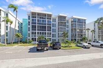 Building Photo - 4902 38th Way S