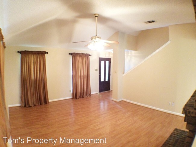 Building Photo - 1200 Brooklawn Dr
