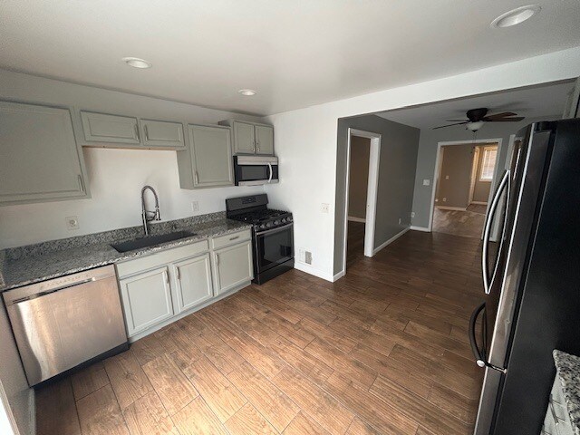 Foto del edificio - 330 E Chestnut St