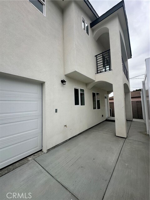 Foto del edificio - 1318 W 131st St