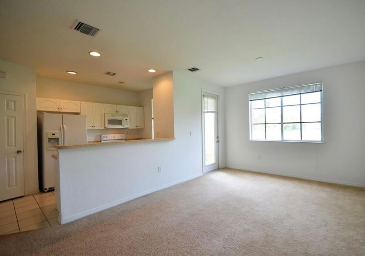 Foto del edificio - 1956 SW 60th Ter