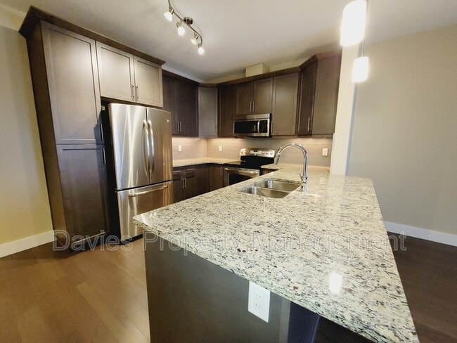 Building Photo - 6079 Maynard Way NW