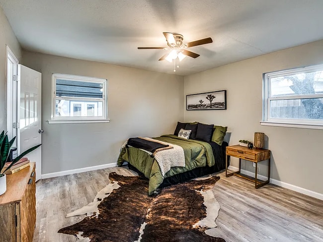 Building Photo - 2976 Sundial Dr