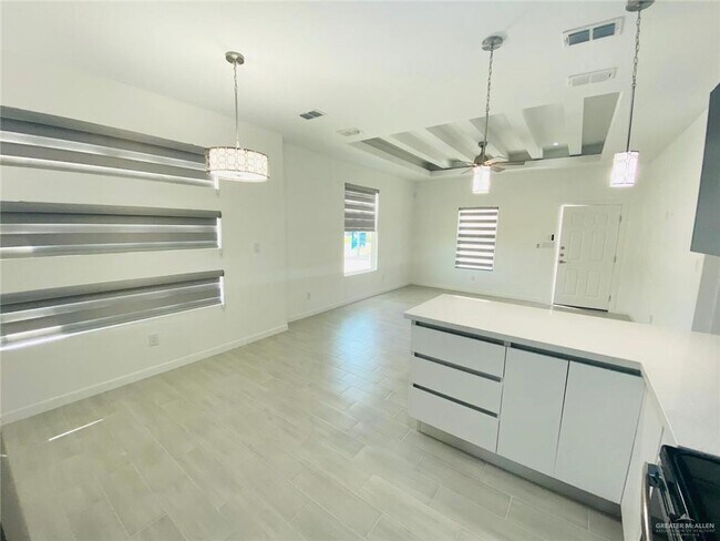 Foto del edificio - 1625 W Marlin St