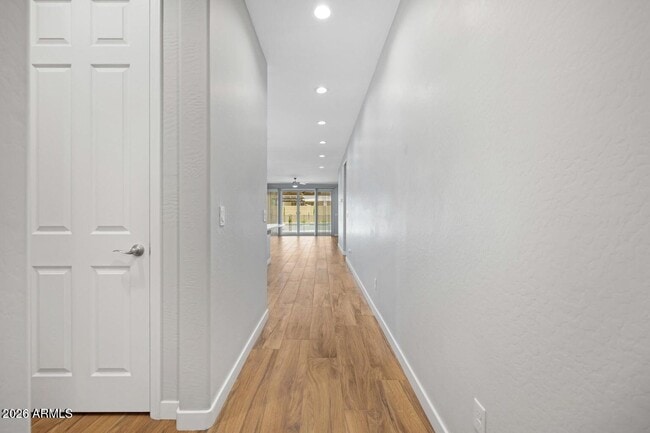 Foto del edificio - 16658 W Mescal St