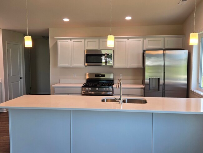 Foto del edificio - 4426 Squaw Valley Dr