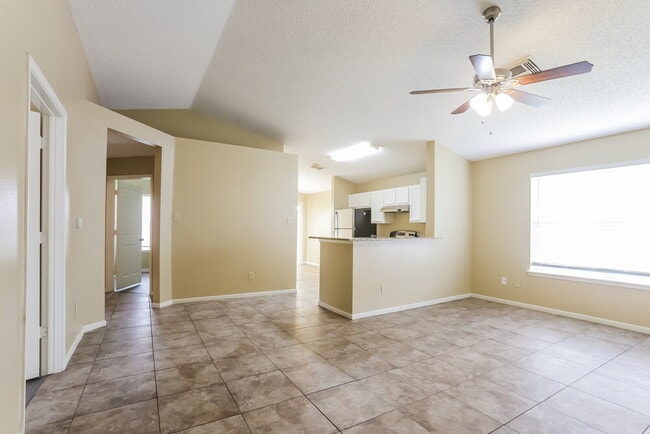 Building Photo - 7706 Ellis Dr
