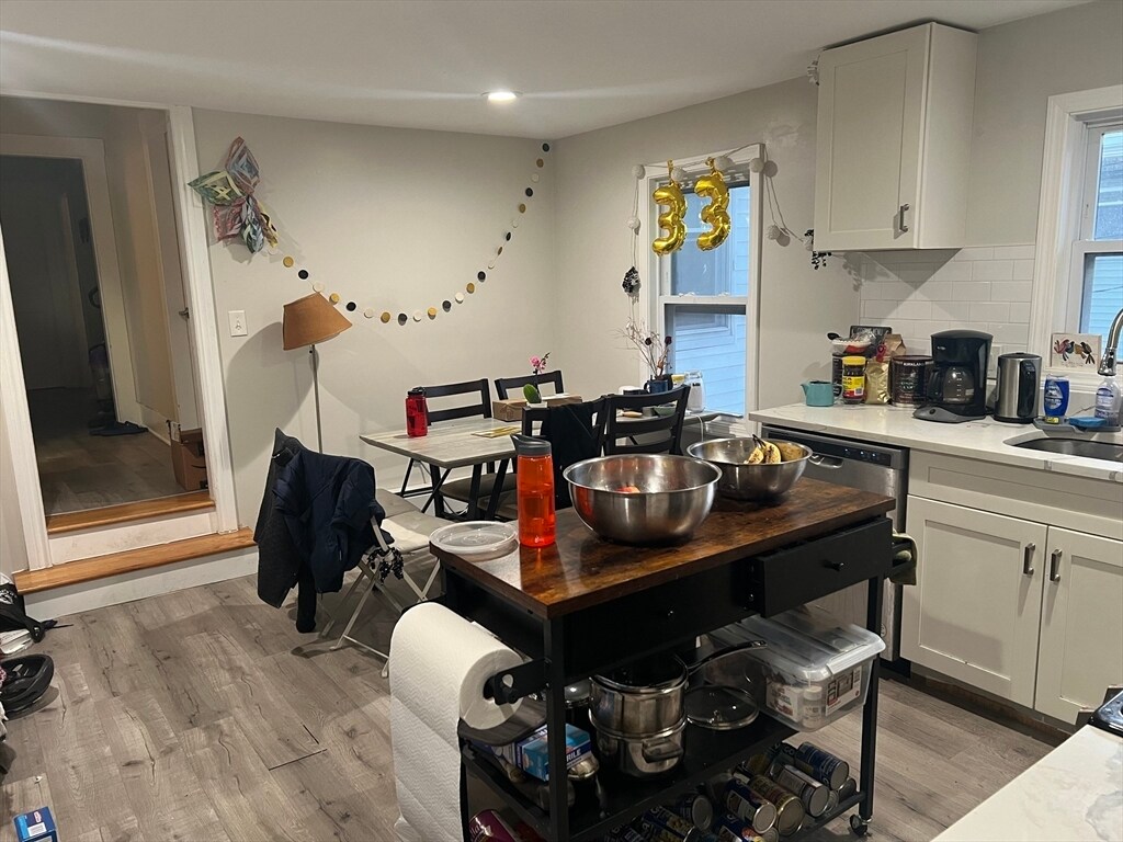 Foto principal - 73 Thorndike St
