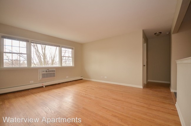 Building Photo - 27-27 N Maple St