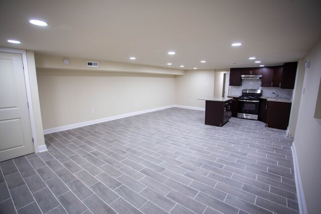 Building Photo - BRAND NEW 2 BEDROOM 1 BATH APARTMENTS