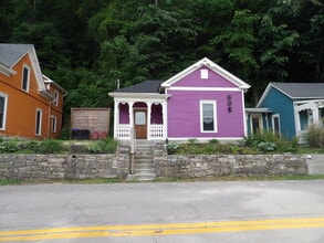 Building Photo - 609 Taylor Ave