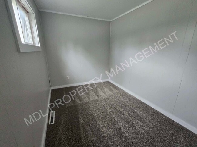 Foto del edificio - Spacious 3-Bedroom Home in Saginaw