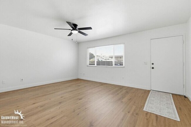 Foto del edificio - Charming 2Bdm 1Ba Home in Excellent Imperial Beach Location!