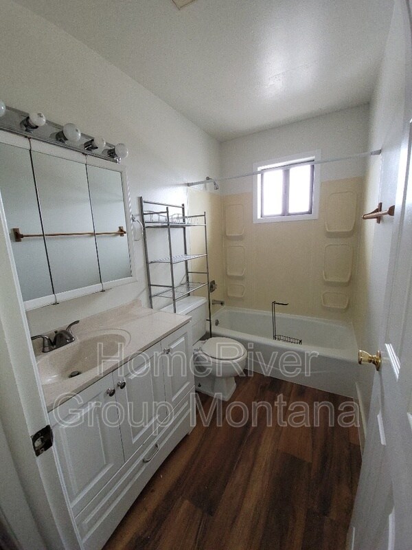Foto del edificio - 2327 55th St