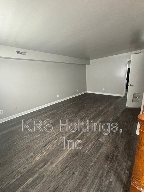 Building Photo - 2724 Goolsby Ave