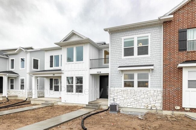 Building Photo - 309 W 410 N