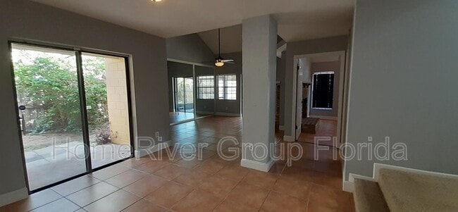 Building Photo - 9561 Sundance Ct